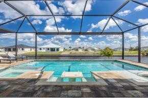 Pool and Spa, Canal Views, Sleeps 12! - Salted Air Villa